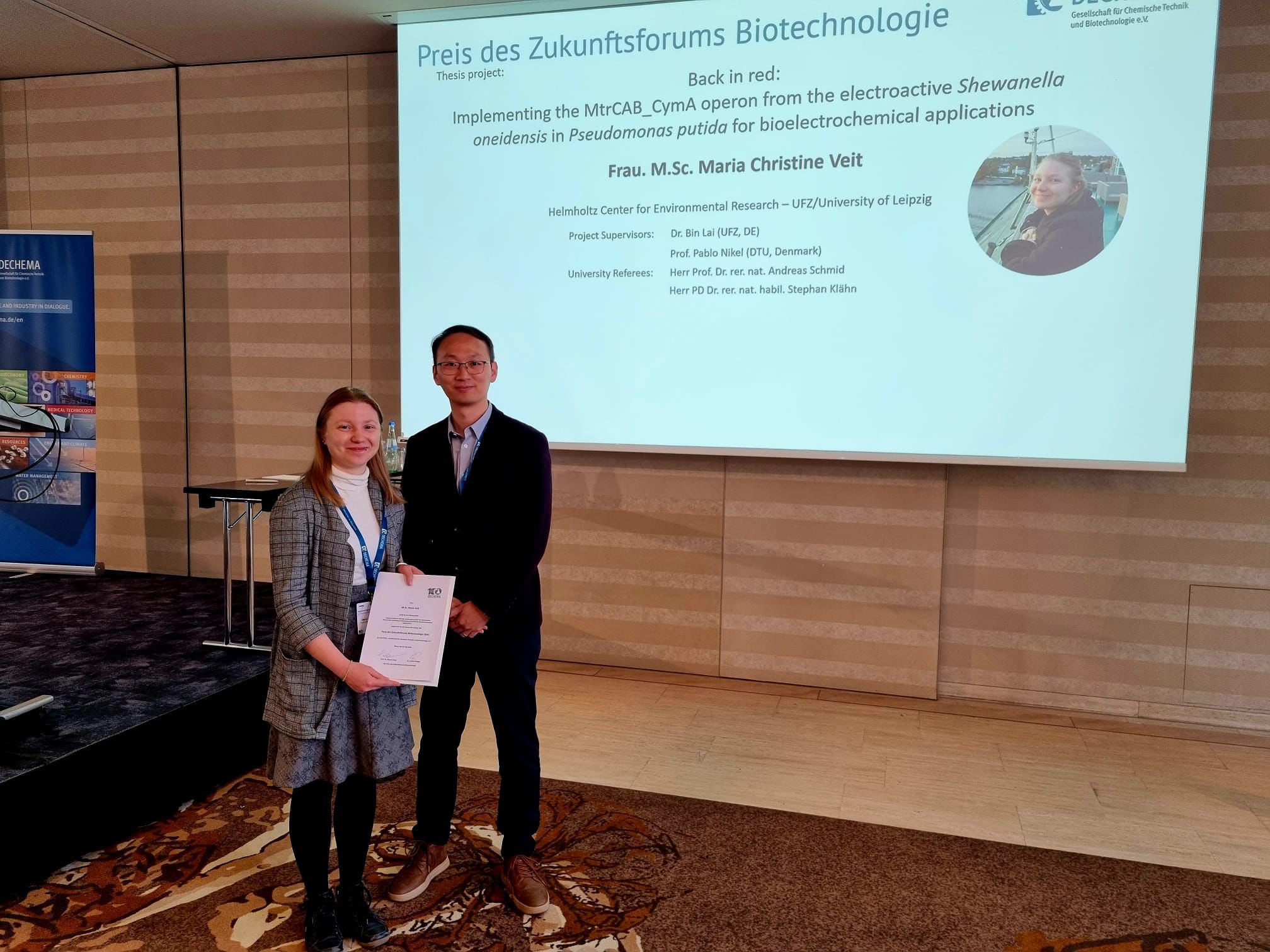 Maria Veit wins the 2026 Preis des Zukunftsforums awarded by DECHEMA, for her excellent master thesis project on membrane electron transfer pathway re-engineering.